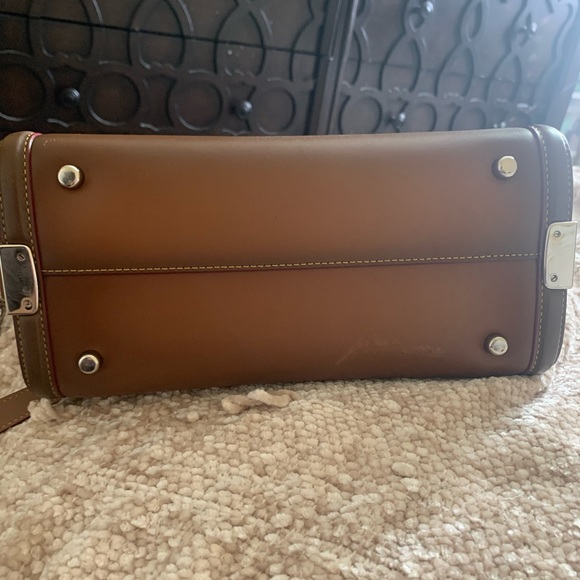 COACH Saddle color purse 👜 - Picture 5 of 6